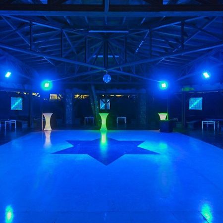 Отель Fun And Sun Club Saphire Текирова Экстерьер фото