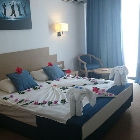 Отель Fun And Sun Club Saphire Текирова Экстерьер фото