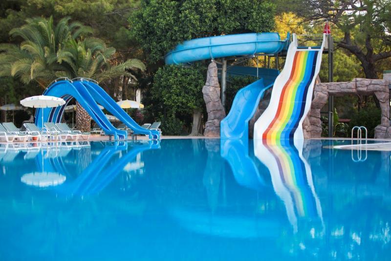 Отель Fun And Sun Club Saphire Текирова Экстерьер фото